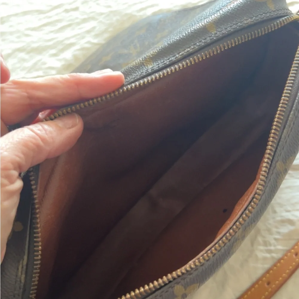 Louis Vuitton Saint Germain 27 Monogram Brown Crossbody Bag - Picture 11 of 12